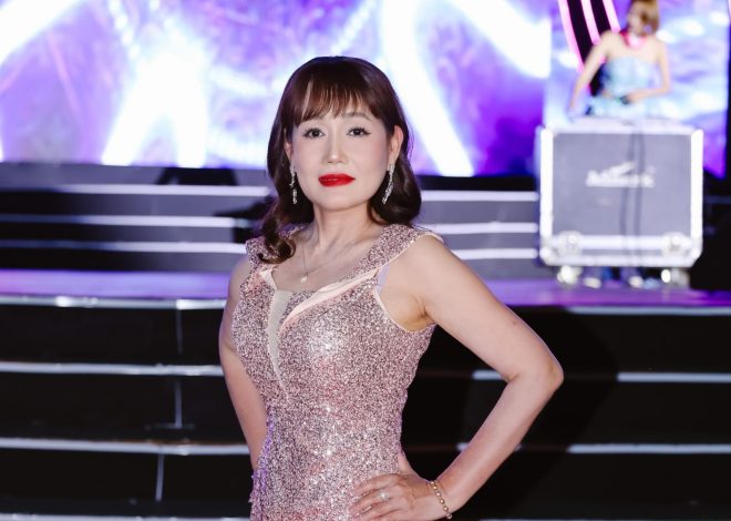 Người Đẹp Áo Dài Huỳnh Thị Hồng Linh Xuất Hiện Rạng Rỡ Tại Hoa Hậu Doanh Nhân Quốc Gia Việt Nam 2025